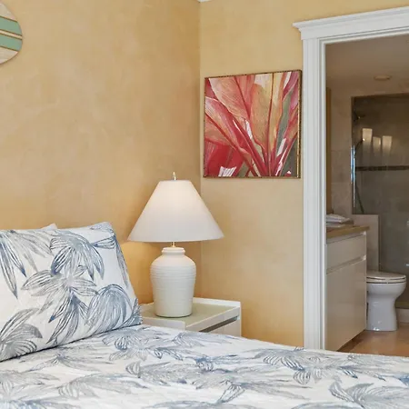 Beautiful Central Kihei Two Bedroom
